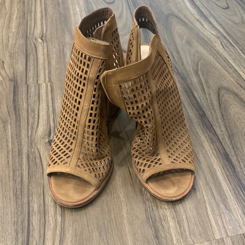 Vince Camuto sandals